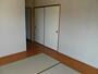 その他　２階和室（９帖／タタミ６枚）