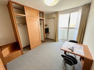 居室・リビング　設備・仕様は号室により異なる為、現状を優先いたします。