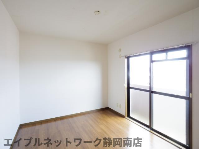 その他部屋・スペース　内装は落ち着いています