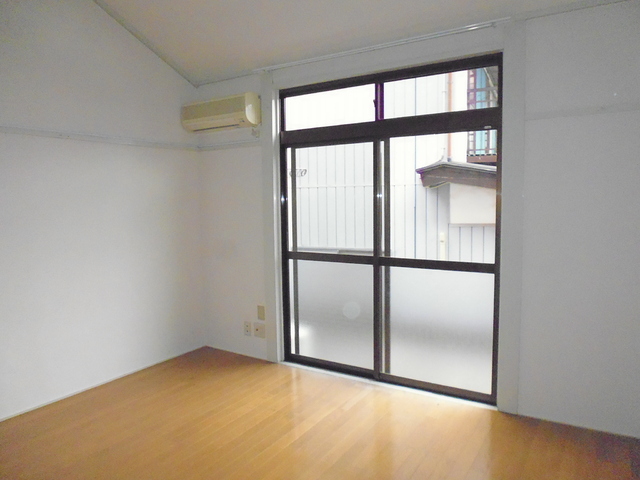 居室・リビング　居室