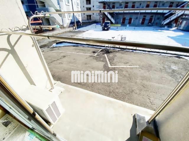 バルコニー　洗濯物も干せますよ！