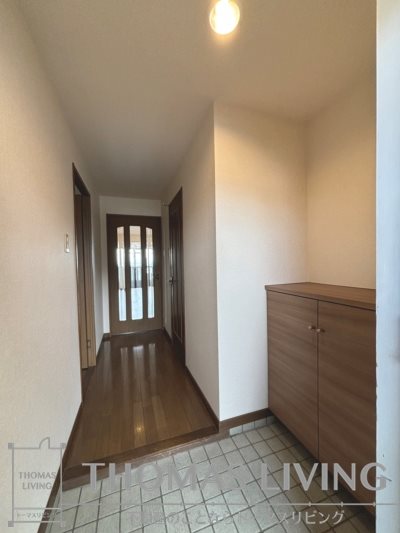 玄関　写真準備中の為、別部屋写真