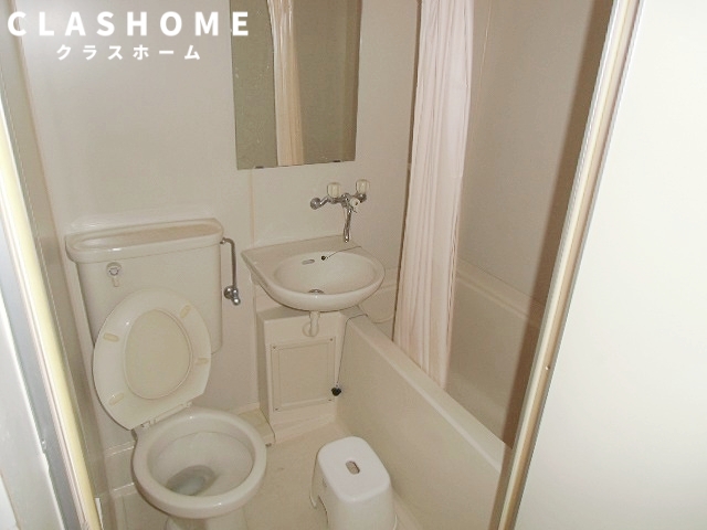 バス・シャワールーム　同物件の別部屋になります。