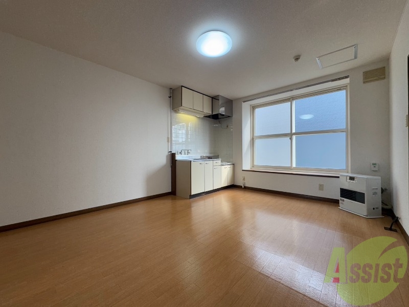 居室・リビング　広くてキレイなお部屋が広がっていて、充実した生活が送れそう。