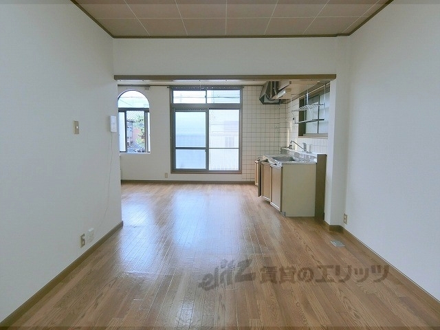 居室・リビング　リビング