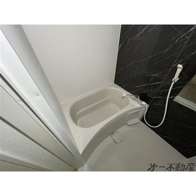 バス・シャワールーム　浴室