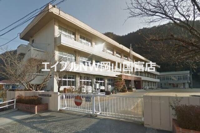 小学校　和気町立和気小学校（小学校）まで2129m