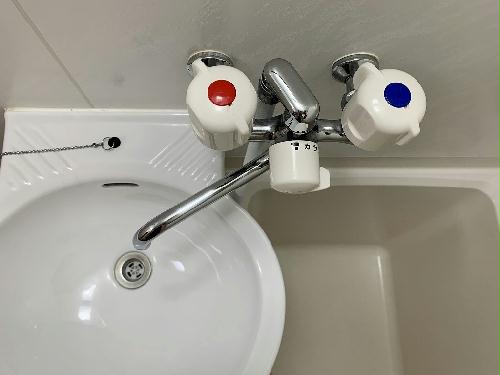 洗面設備　同タイプの写真です。仕様が異なる場合があります。