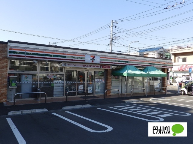 コンビニ　セブンイレブン横浜東芹が谷店（コンビニ）まで437m