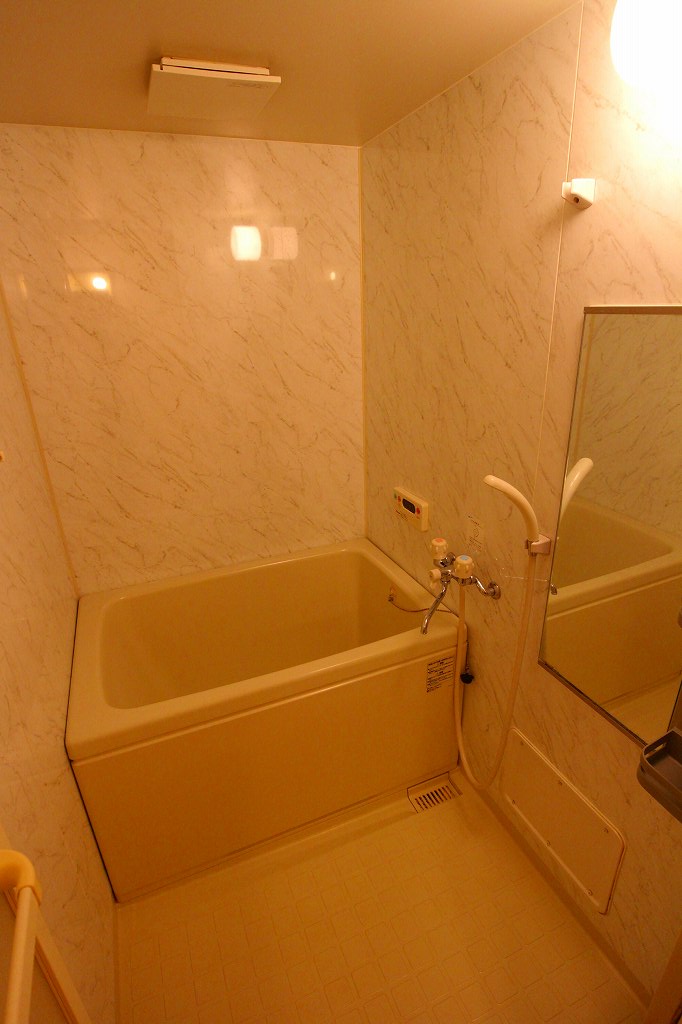 バス・シャワールーム　※別号室参考写真