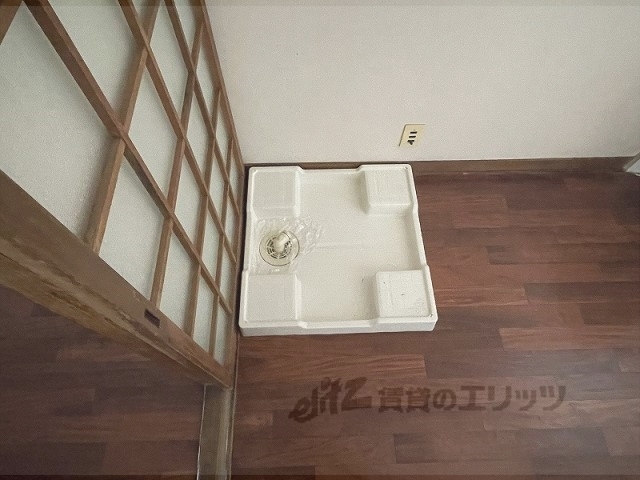 その他部屋・スペース　洗濯機置場