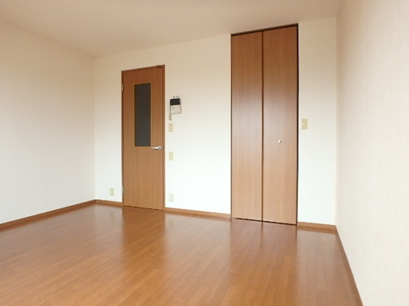 居室・リビング　図面と現状に相違がある場合には現状を優先