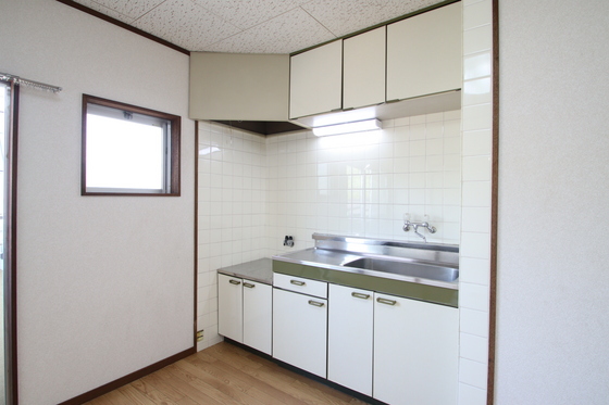 キッチン　※他号室の写真です