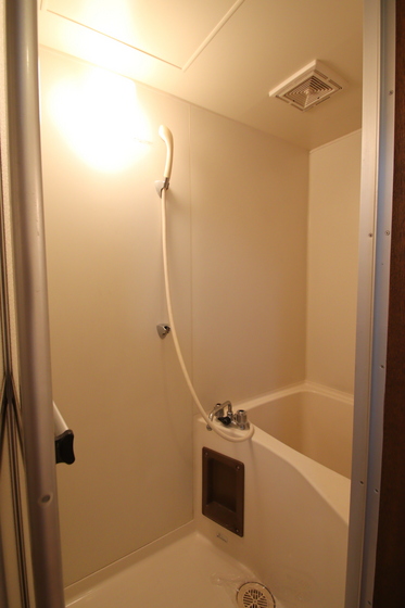 バス・シャワールーム　※他号室の写真です