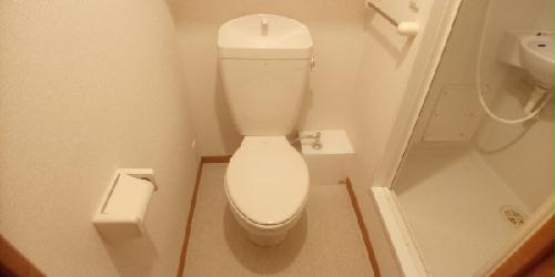 トイレ　設備・使用は号室により異なる為、現況を優先致します。