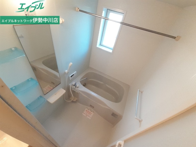 バス・シャワールーム　同型参考写真