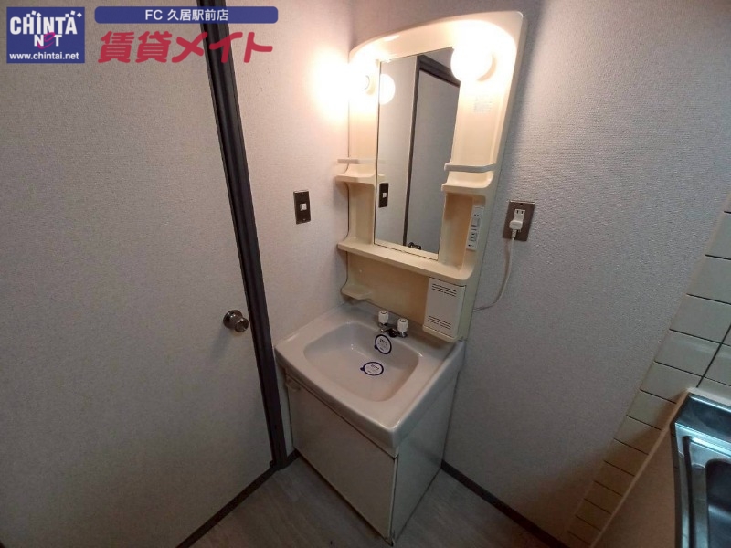 ハイツ ワンプラム bの内装写真