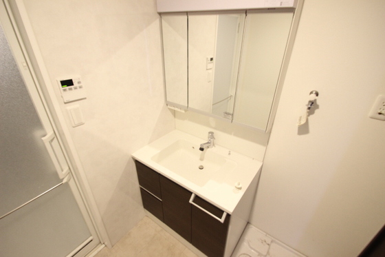 洗面設備　※別部屋の写真です