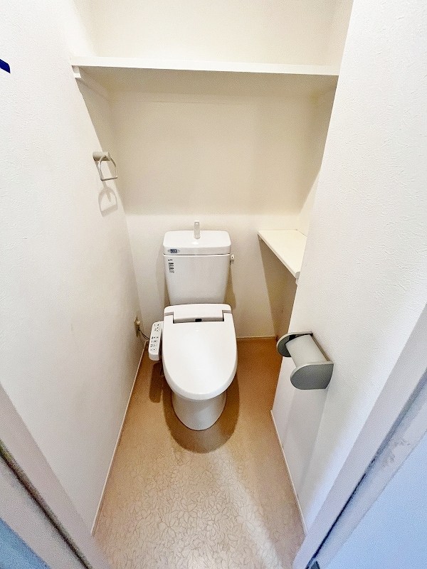 トイレ　★温水洗浄便座トイレ★