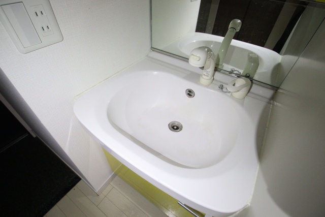 洗面設備　※別室の参考写真の為、現況優先です。
