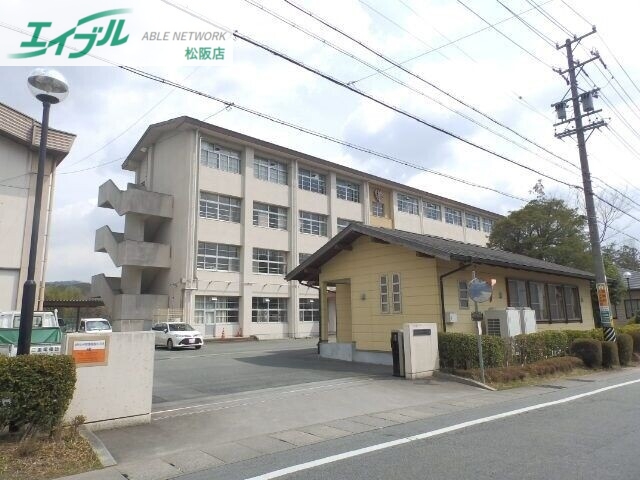 中学校　松阪市立大江中学校（中学校）まで2656m
