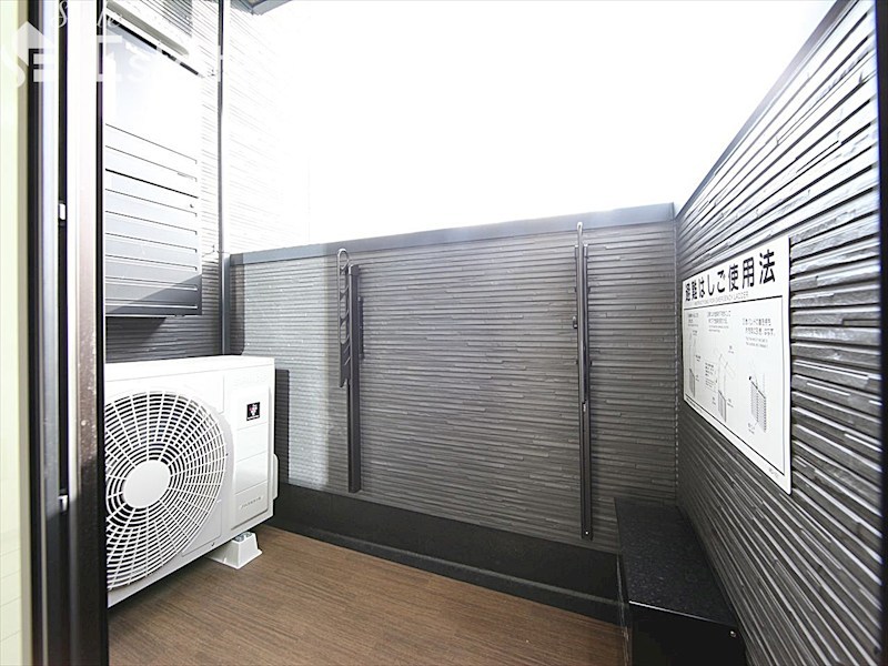 バルコニー　バルコニー