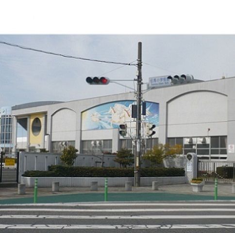 小学校　名古屋市立伝馬小学校（小学校）まで563m