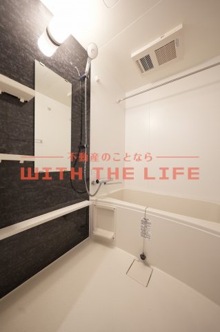 バス・シャワールーム　ゆったり過ごせるお風呂です
