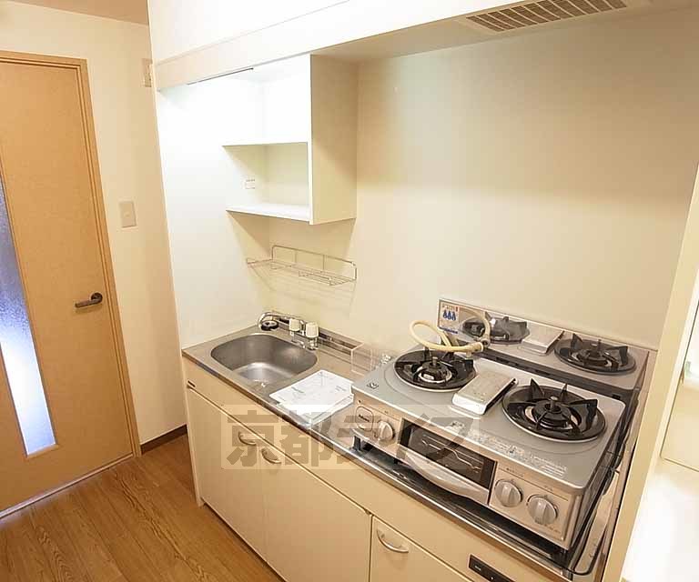 キッチン　広いキッチンスペース。