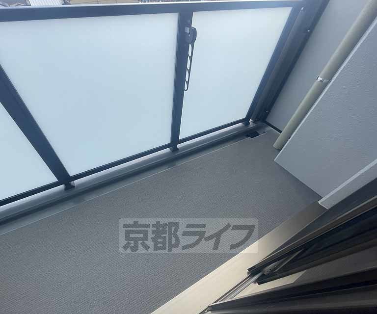 建物外観　・建築中