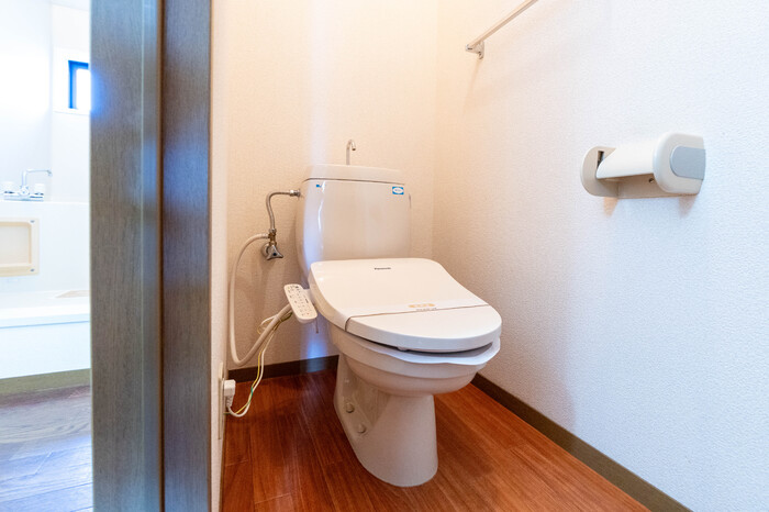 トイレ　ゆったりとした空間のトイレです