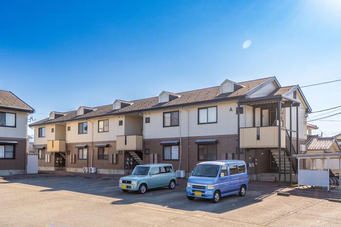 建物外観　落ち着いた雰囲気の外観です