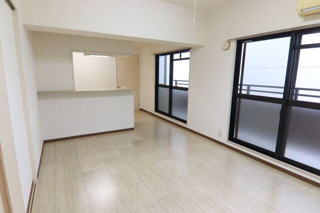 居室・リビング　別室の参考写真です。※現況優先