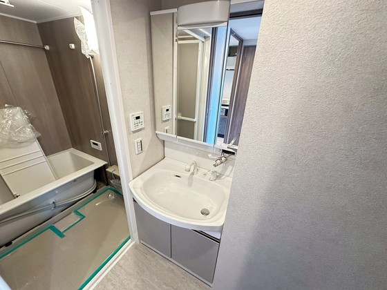 洗面設備　※別部屋の写真です。