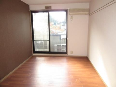 ＭＩＮＯＲＵハイツ　居室・リビング　洋室