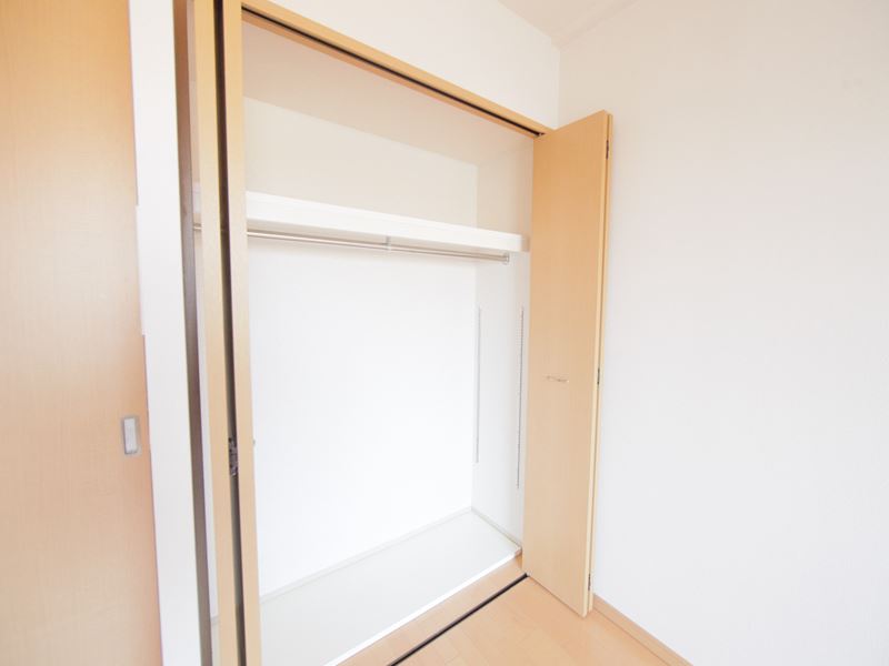 収納　クローゼット