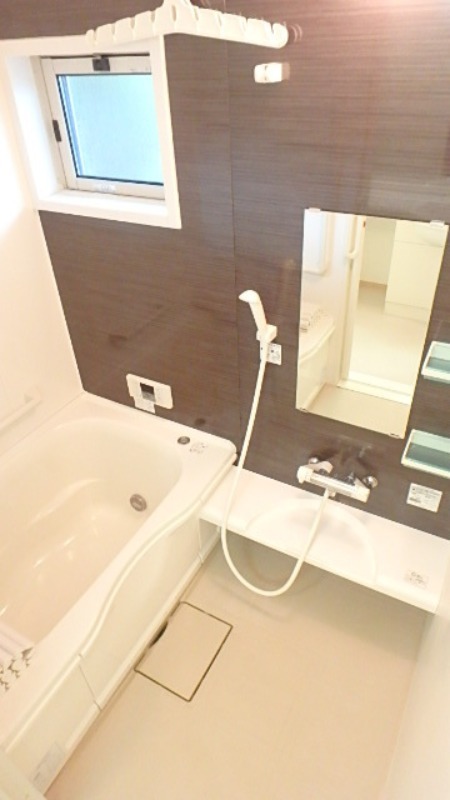 バス・シャワールーム　図面と現状に相違がある場合には現状を優先