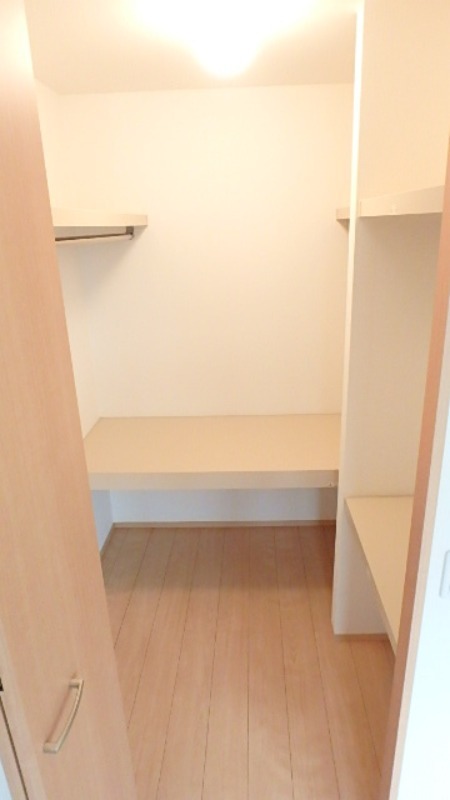 収納　図面と現状に相違がある場合には現状を優先