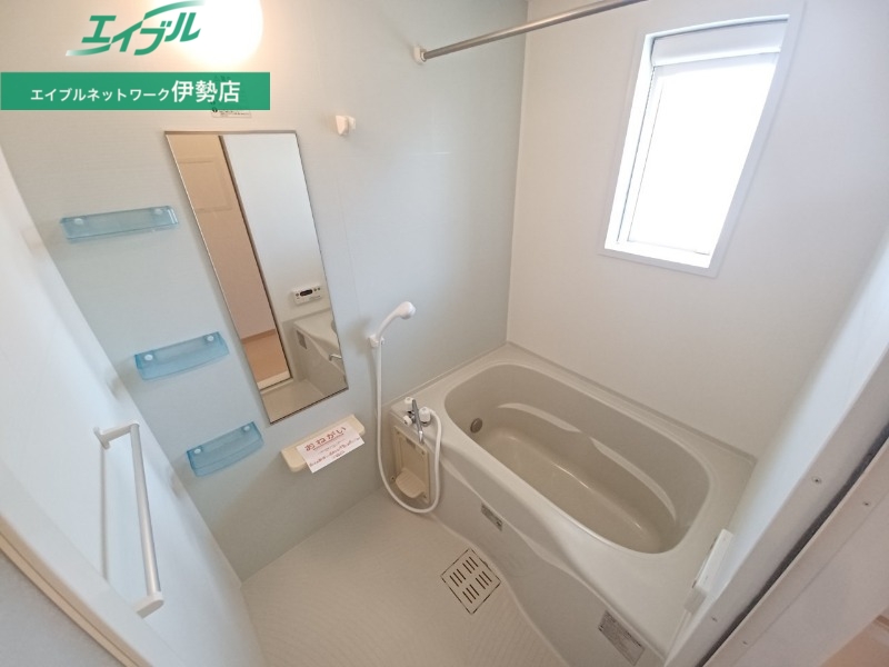 バス・シャワールーム　同型参考写真