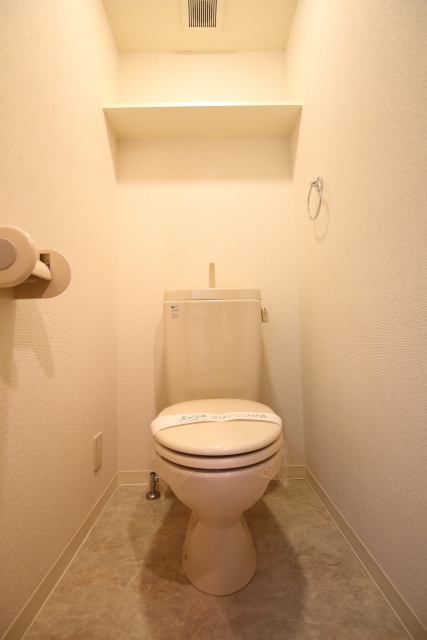 トイレ　※別室のお写真です