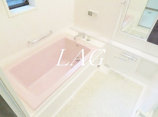 バス・シャワールーム　お風呂です。