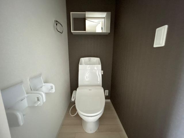 トイレ　シャワー付トイレ