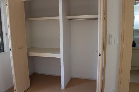 収納　クローゼット