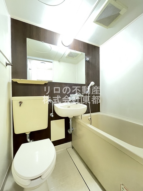 バス・シャワールーム　シャワー派には使いやすい３点ユニット☆