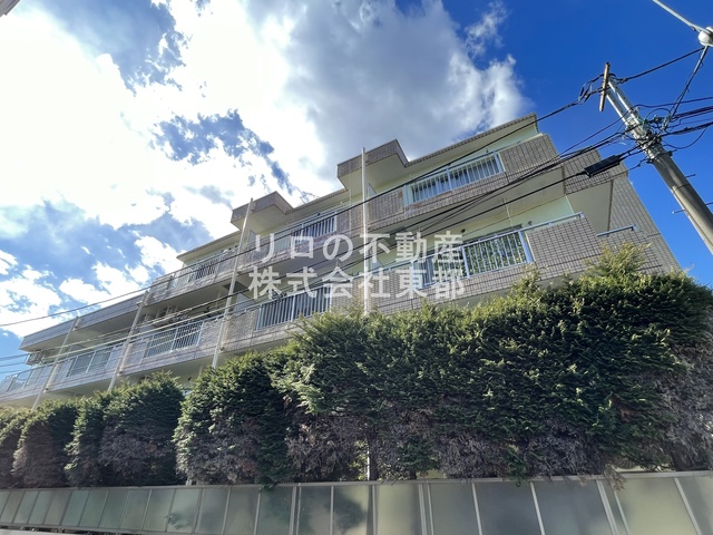 建物外観　丈夫で安心の鉄筋コンクリート造マンションです☆