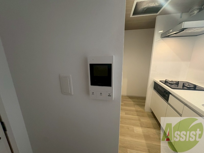 セキュリティ　モニタ付インターホンでセキュリティ面も安心です。