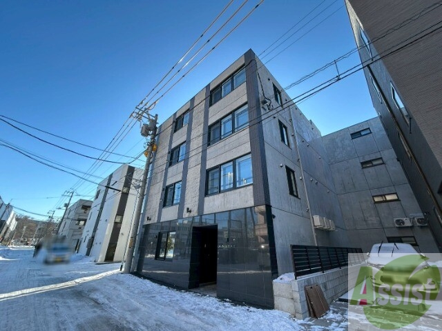 建物外観　札幌市豊平区「ＵＲＢＡＮＦＬＡＴＳ中の島」