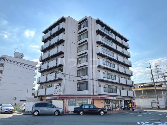 サンハイツ西京極の外観写真