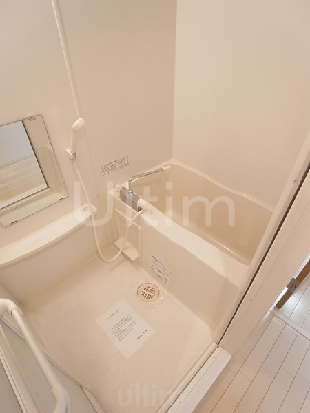バス・シャワールーム　※違うお部屋の写真です。ご参考までに。