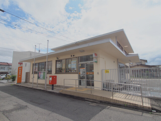 郵便局　大町郵便局（郵便局）まで962m